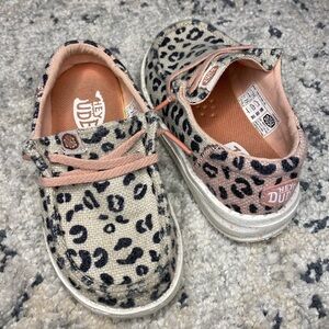 Animal print Hey Dudes for toddler girls!
